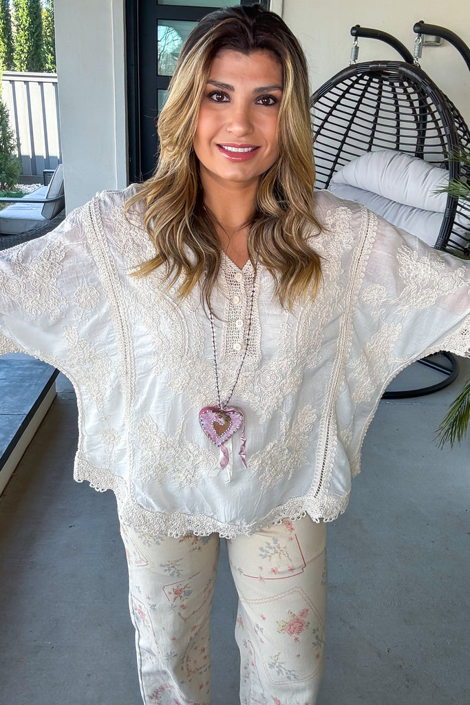 Carefree Charm Top - 100% Cotton - Natural