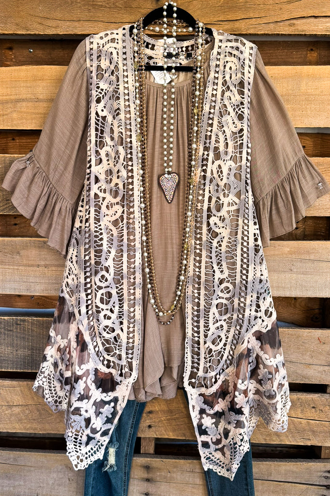 AHB EXCLUSIVE: Dream Weaver Vest- Bg/Leo