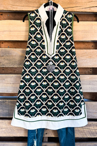 AHB EXCLUSIVE: Escape The Wait Dress - BG/OT Brown