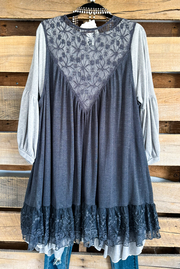 AHB EXCLUSIVE: Willow Delight Vest - Dark Gray