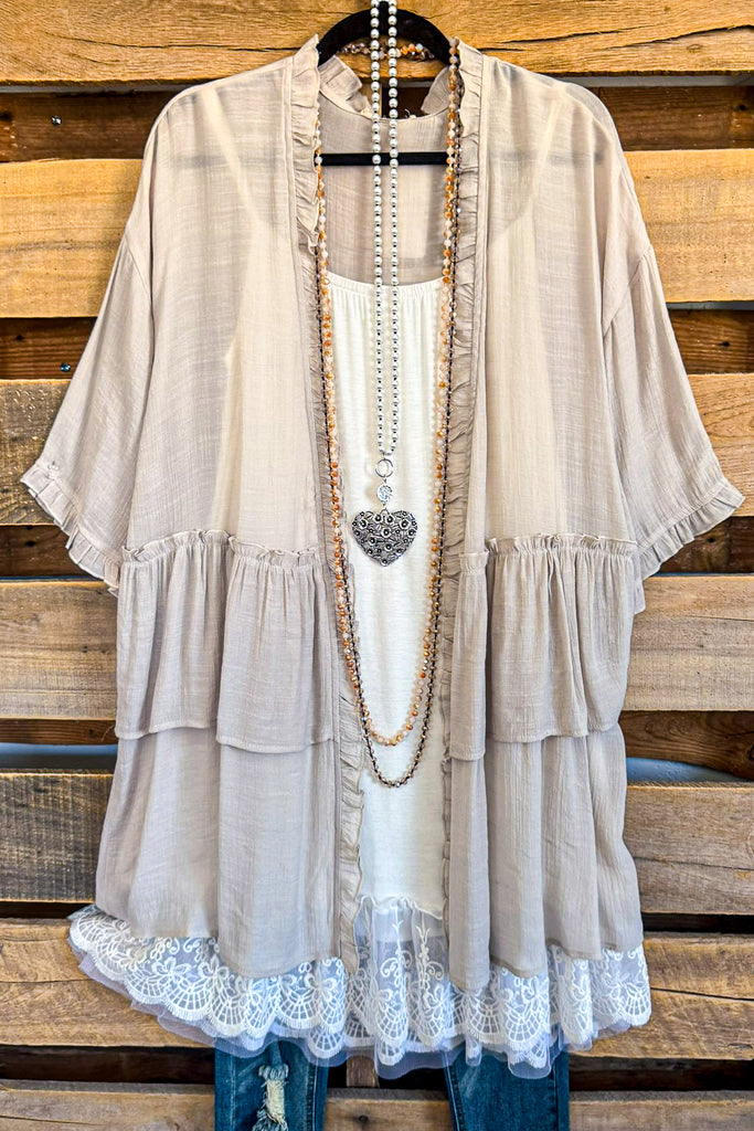 Set The Scene Cardigan - Mushroom