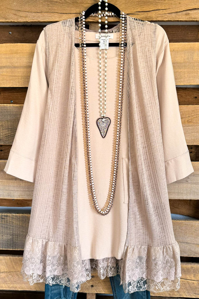 AHB EXCLUSIVE: Willow Delight Vest - Taupe