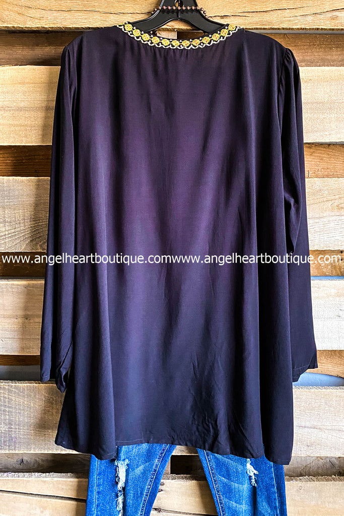 AHB EXCLUSIVE: I Like Me Better Top - Black