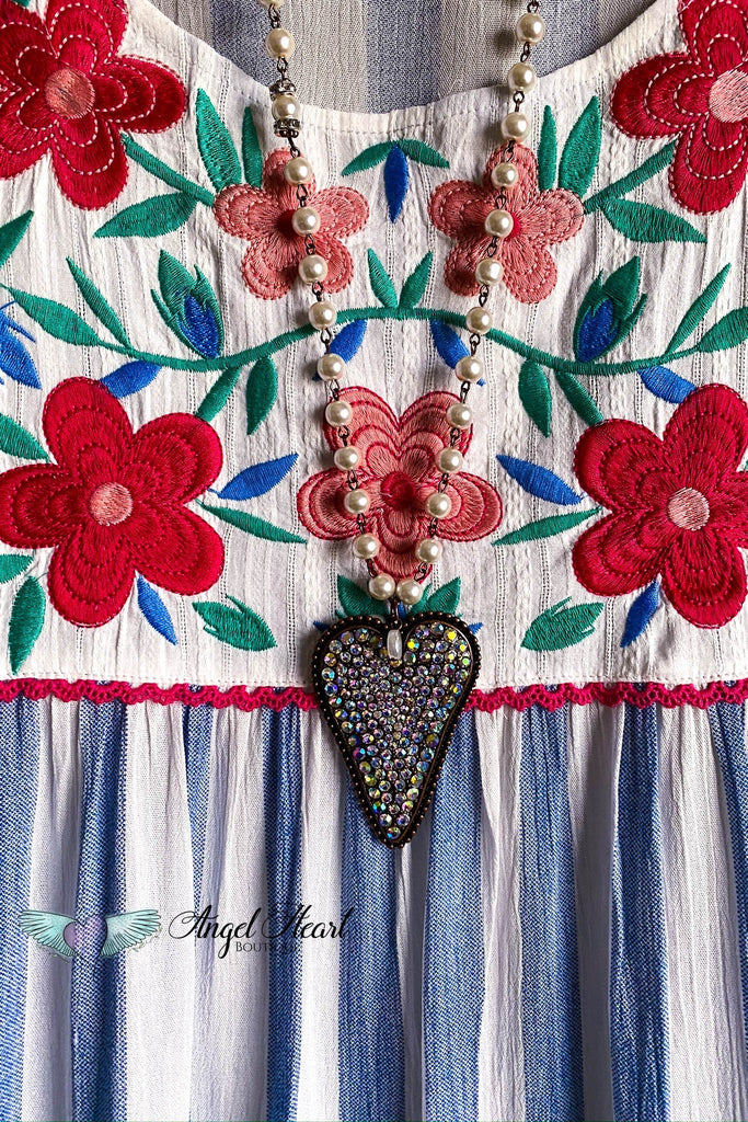 AHB EXCLUSIVE: Pretty Skies Top - Ivory/Navy