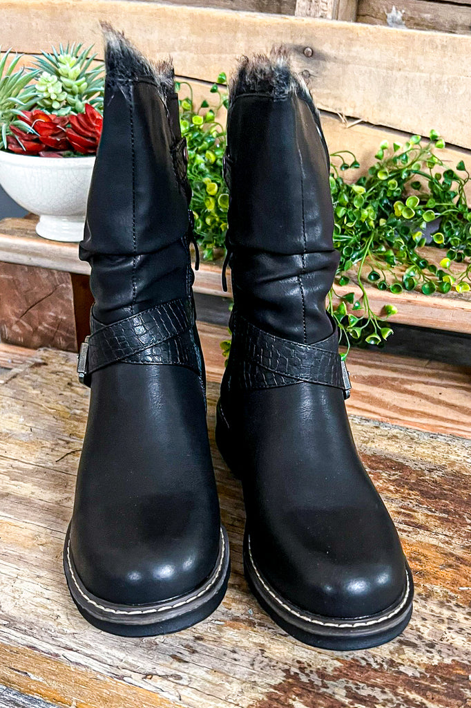 Chasing You Boot - Black