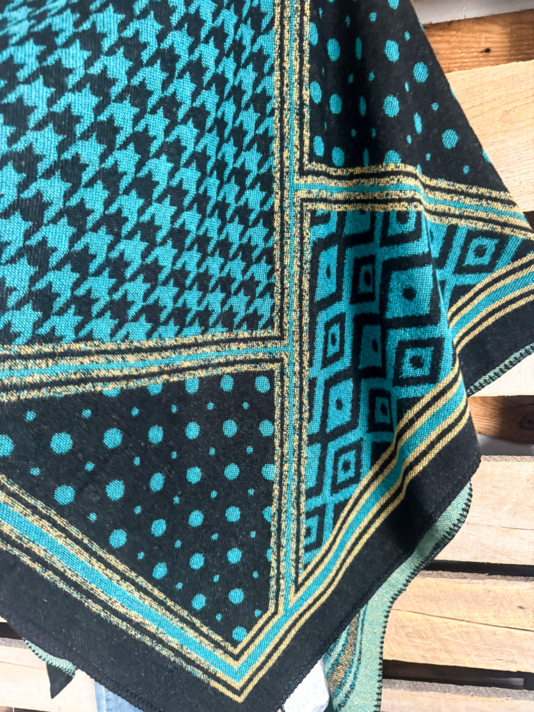 Magical Nights Poncho - Black