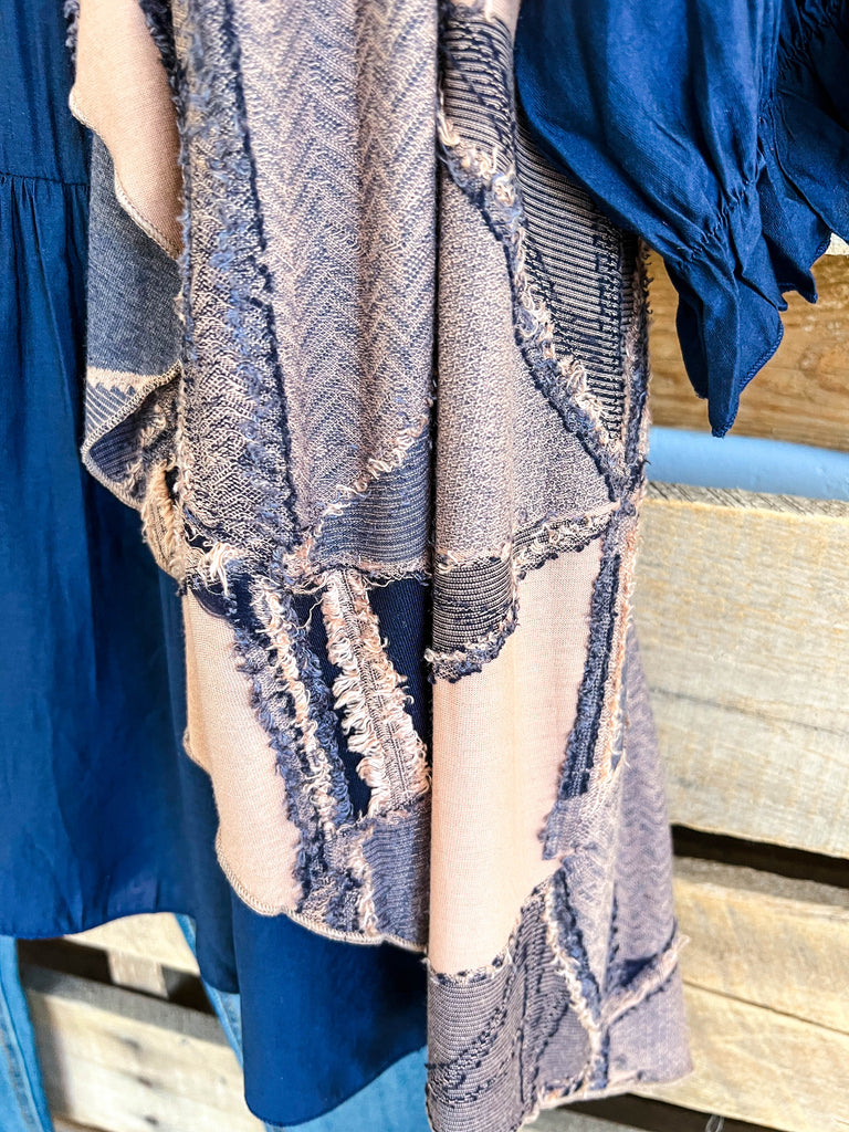 Unpredictable Truth Vest - Mocha/Navy-Blue - SALE