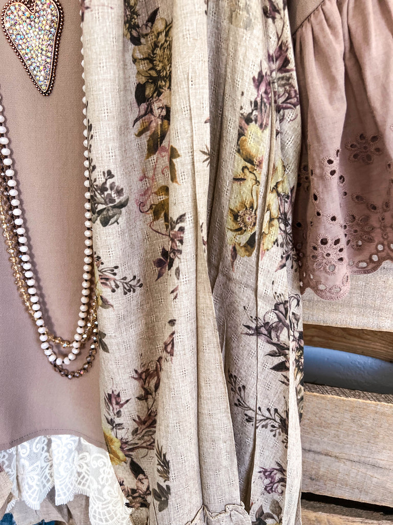 AHB EXCLUSIVE: Counting The Stars Vest - Taupe/Yellow/Floral