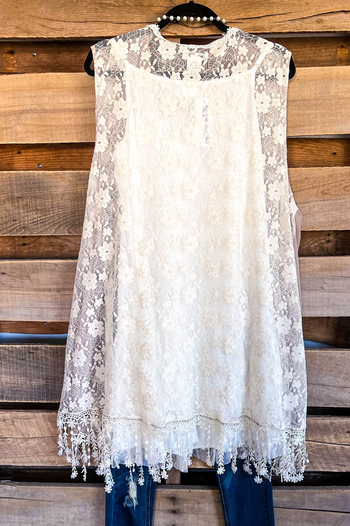 AHB EXCLUSIVE: Heart & Soul Vest - Mocha