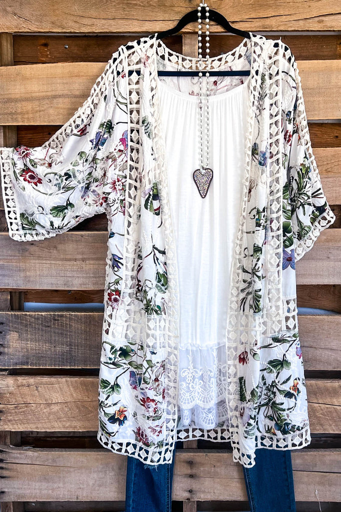 Future Days Kimono - Ivory