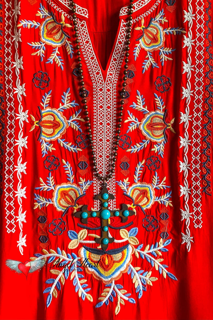 AHB EXCLUSIVE: Crowded Room Glances Dress - Tomato Red