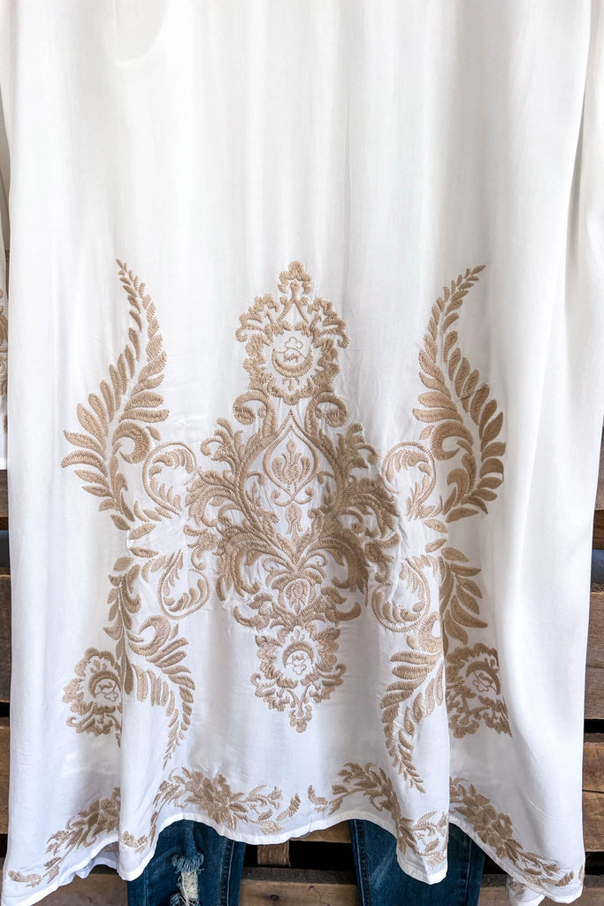 AHB EXCLUSIVE: Rise Of Romance Cardigan - Ivory