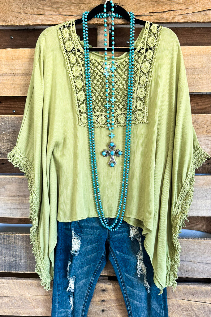 Countryside Escape Poncho - Lime  (Petite Length)