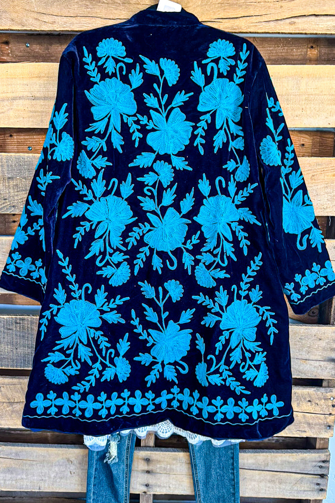 Blue Suede Embroidery Thoughts Velvet Jacket - Blue