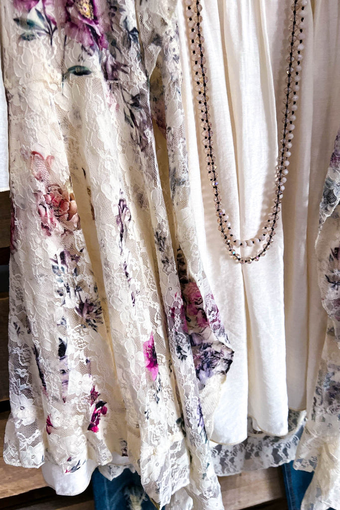 AHB EXCLUSIVE: Season Surprise Vest - Beige/Ch Floral