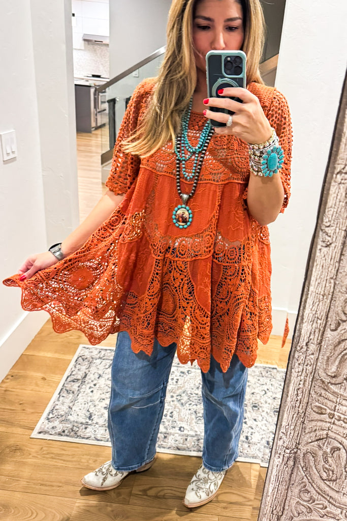 AHB EXCLUSIVE: Delightful Details Top - Rust - 100% COTTON