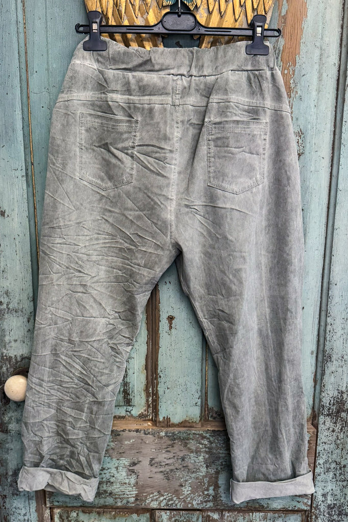 Made in Italy Scrunchy Foil Stretch Floral Jogger Pants – Ultra Comfortable Plus Size - Military Green (Size 14 to 24)