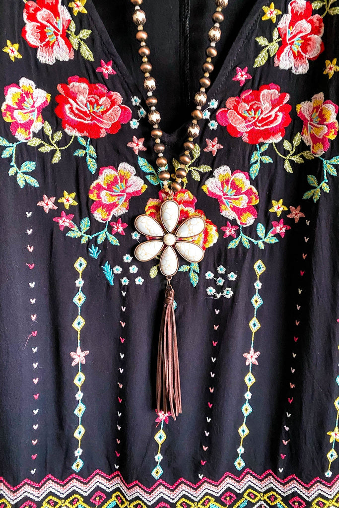 AHB EXCLUSIVE: Sweet Love Blouse - Black