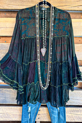 Following My Dreams Tunic - Lavender