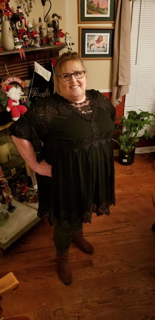 AHB EXCLUSIVE - The Most Beautiful Top - Black