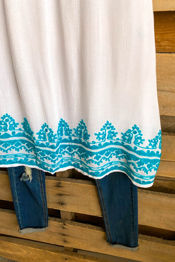 AHB EXCLUSIVE: Beautiful Reflections Tunic - White.