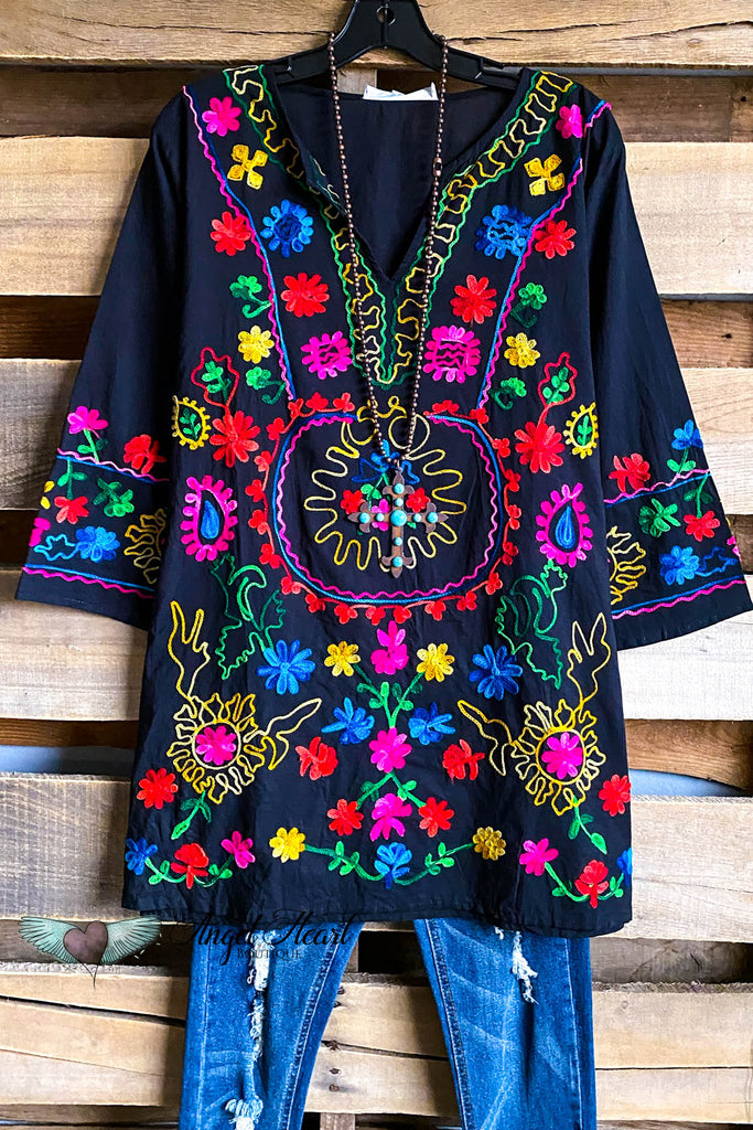 AHB EXCLUSIVE: As Beautiful as It Gets Tunic -Black - 100% COTTON - SALE