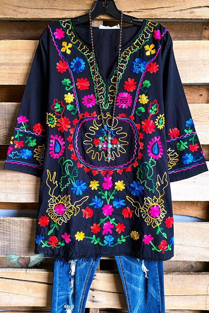 AHB EXCLUSIVE: As Beautiful as It Gets Tunic -Black - 100% COTTON - SALE