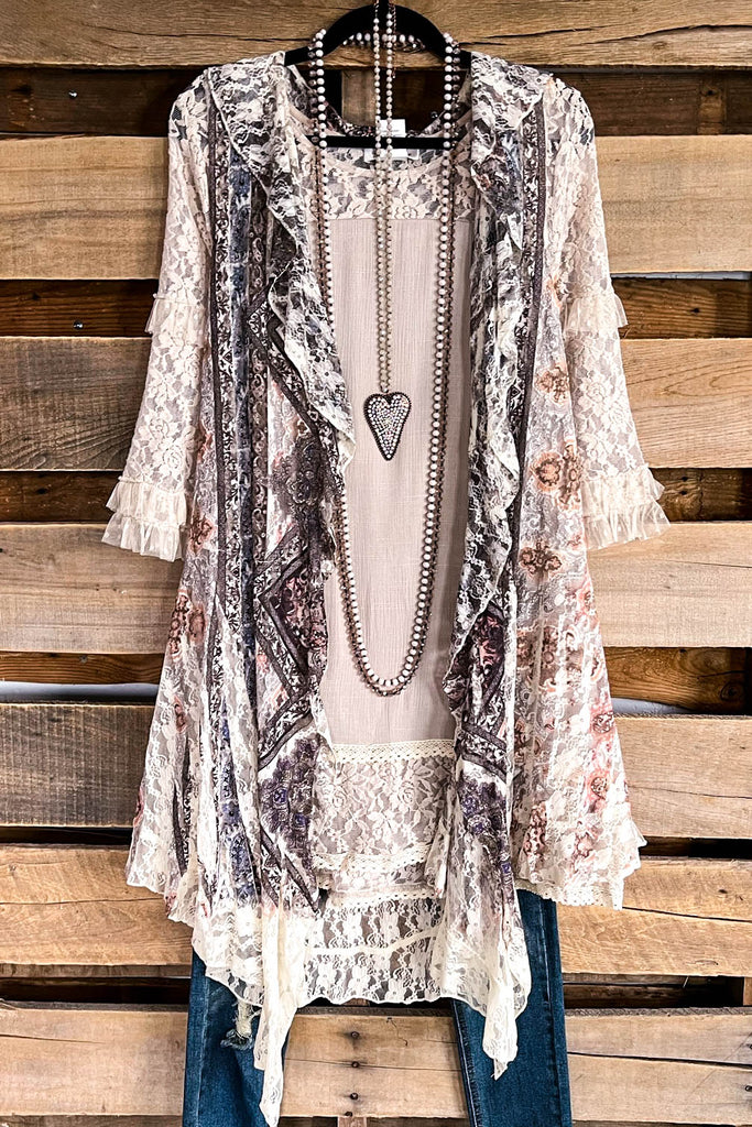 AHB EXCLUSIVE: Season Surprise Vest - BG/Brown .