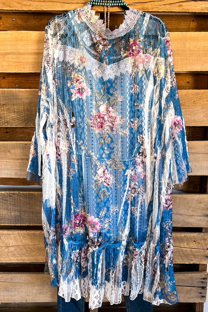 AHB EXCLUSIVE: Embrace The Joy Cardigan - IV/SB/CHFL