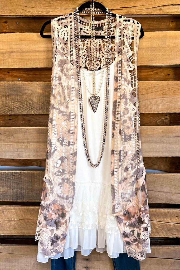 AHB EXCLUSIVE: Dream Weaver Vest- Bg/Leo