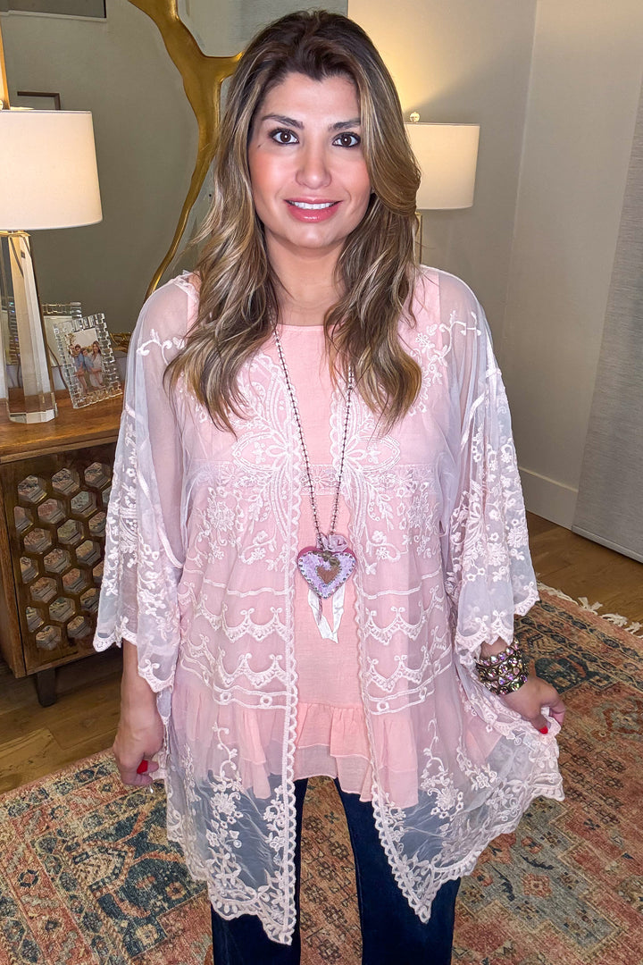 AHB EXCLUSIVE: Finding Perfection Kimono  - Pink