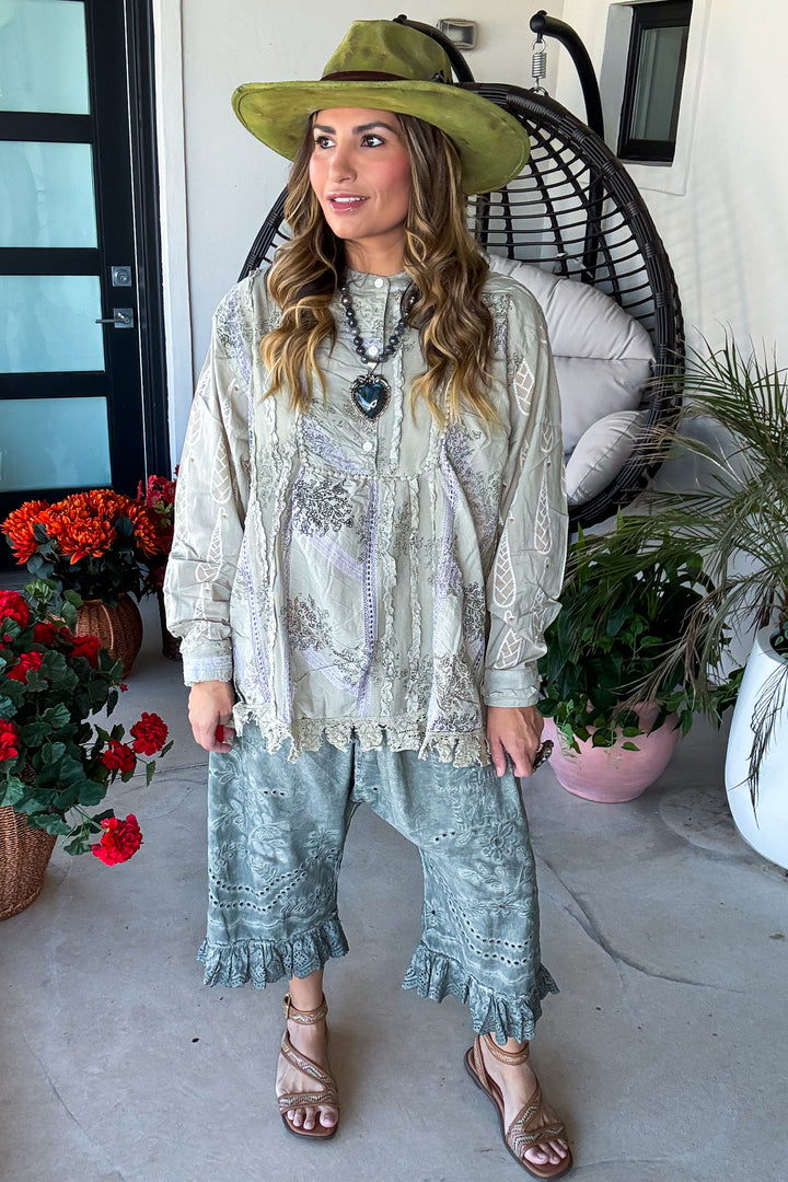 Living in The Moment Top - 100% Cotton - Oversized