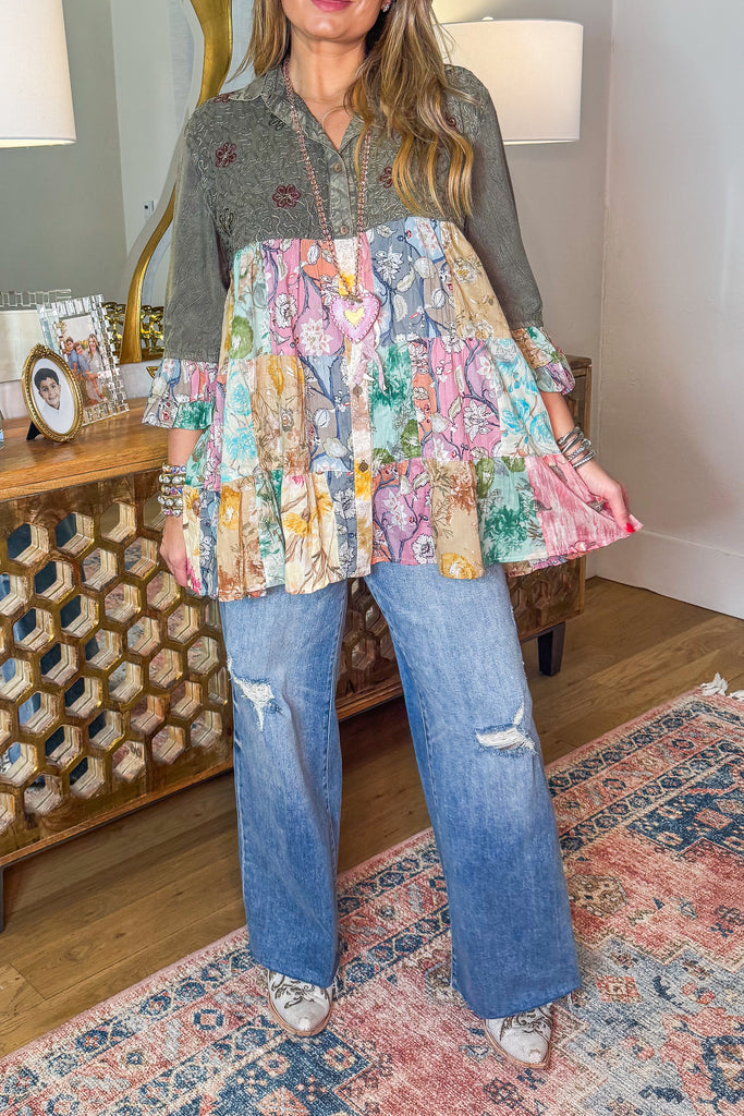 Getaway Garden Blouse - Gravel .