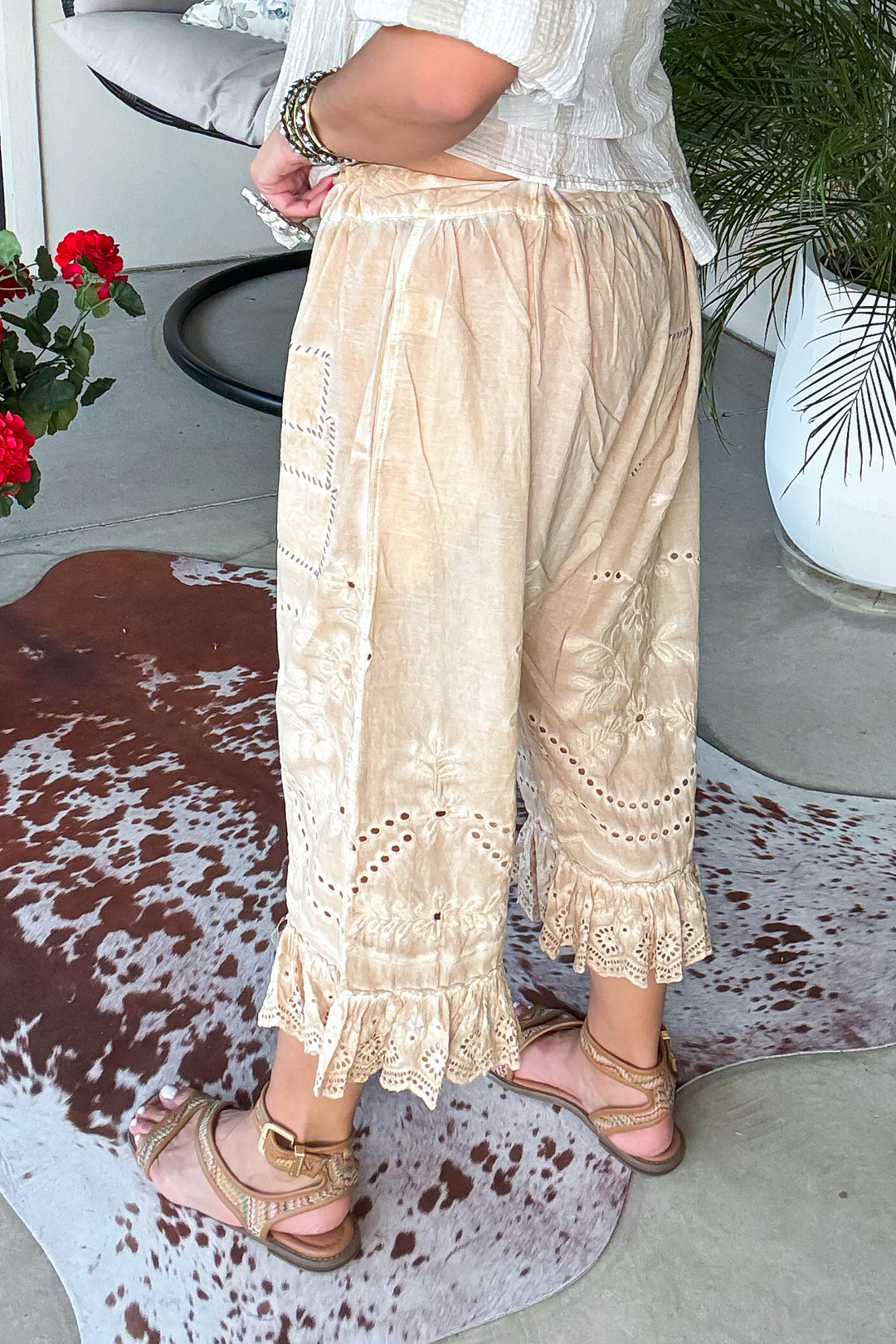 Eyelet Bloomers - Oatmeal