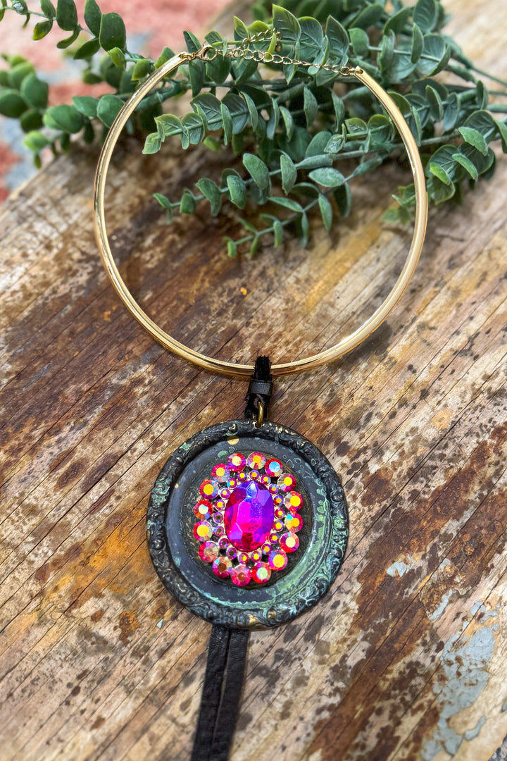 HANDMADE Cameo Necklace Jaded Gypsy - Choker Pink