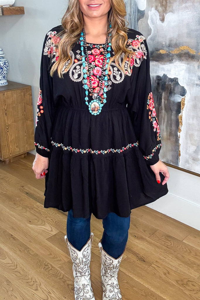 The Closer You Get Dress - Black