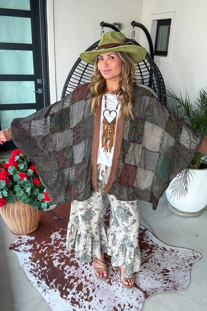 Fall in Love Kimono - Amber