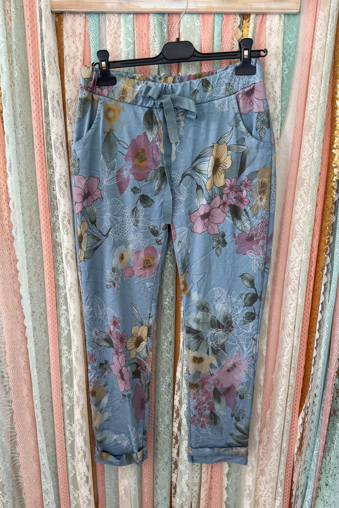 Made in Italy Scrunchy Stretch Floral Jogger Pants – Blue Floral  - Sizes 6 to 14