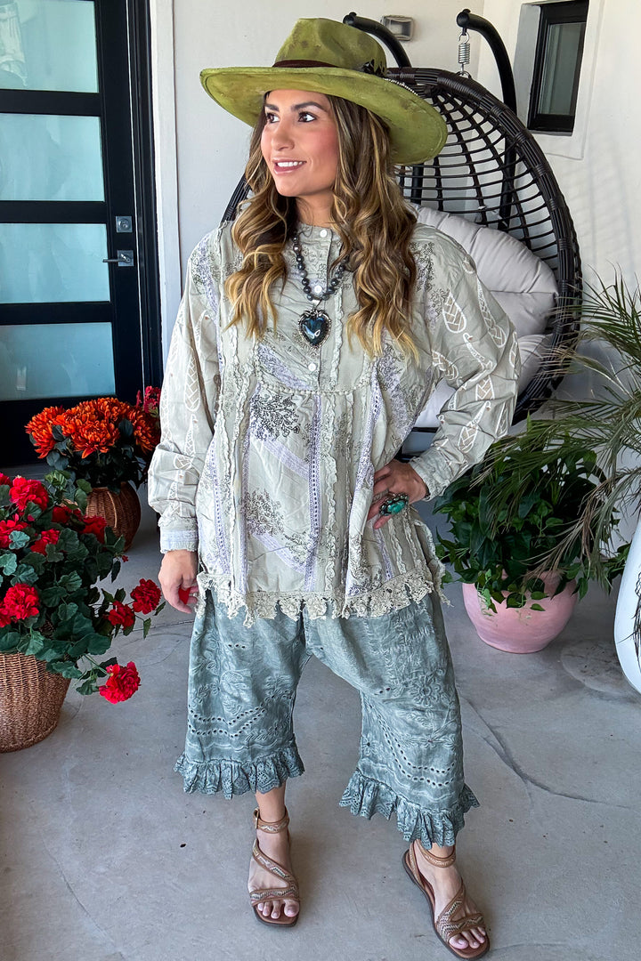 Living in The Moment Top - 100% Cotton - Oversized