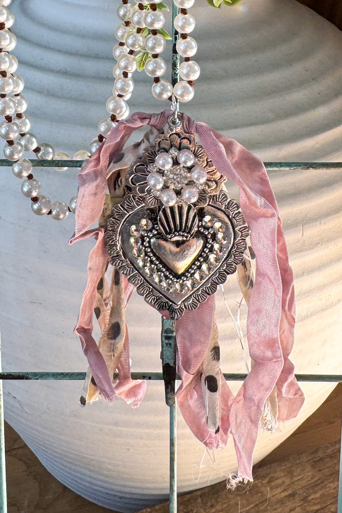 Vintage Blush Pearl Silver Heart Necklace