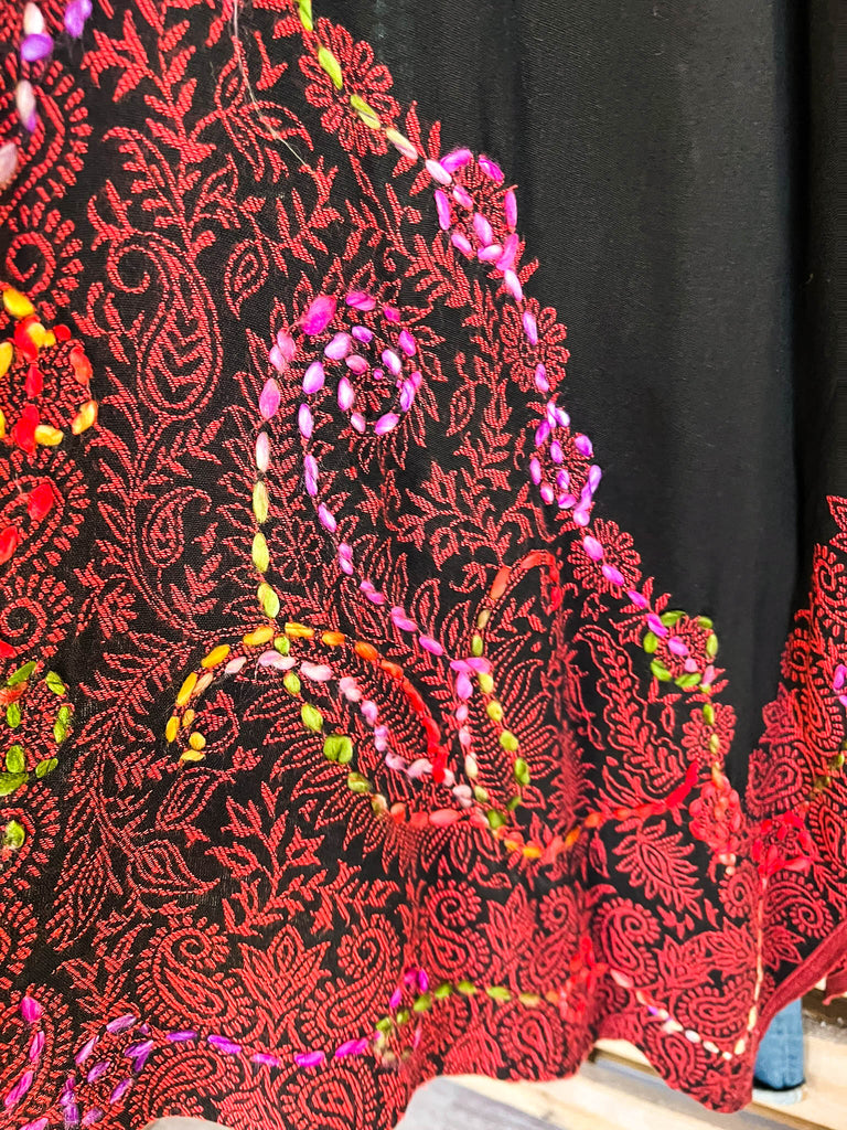 Imagination At Best Kimono - Blk/Red