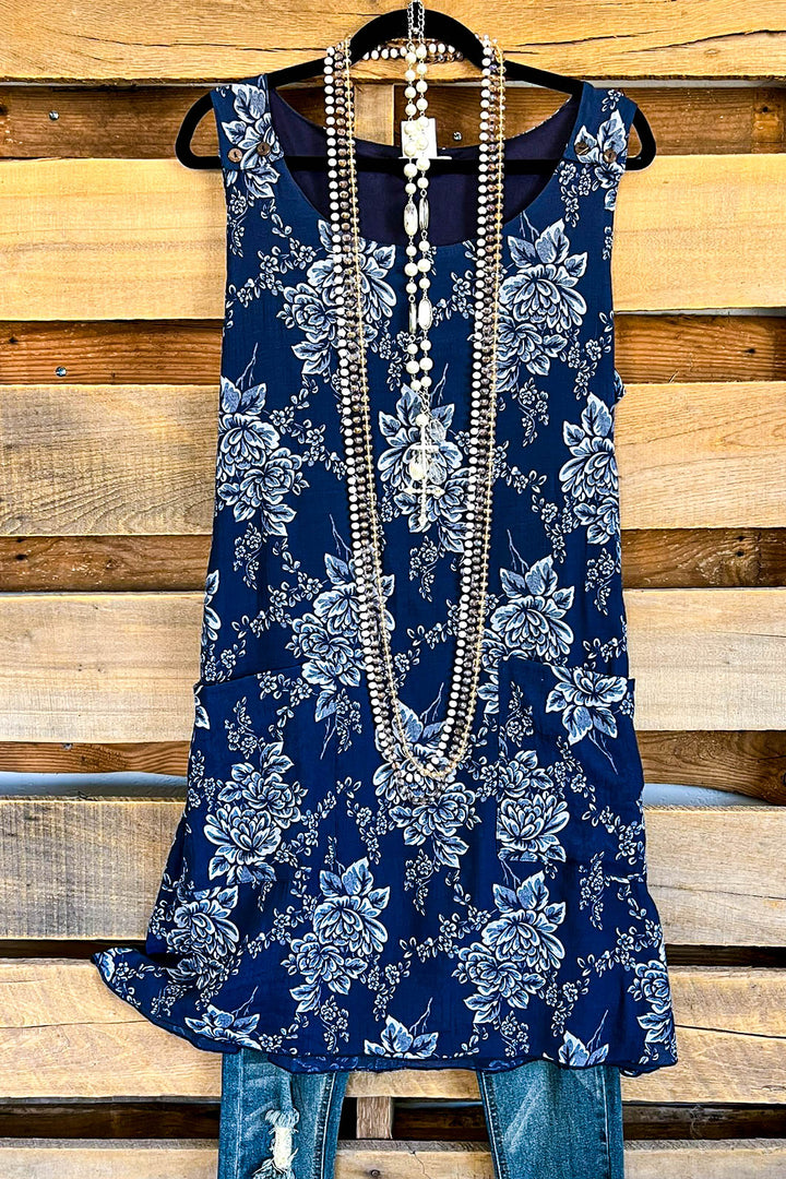 Take A Tour Dress - Navy - SALE