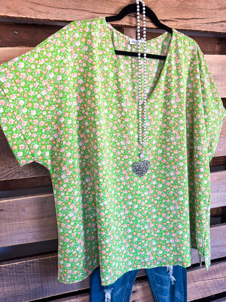 Lavish Look Oversized Top - Green