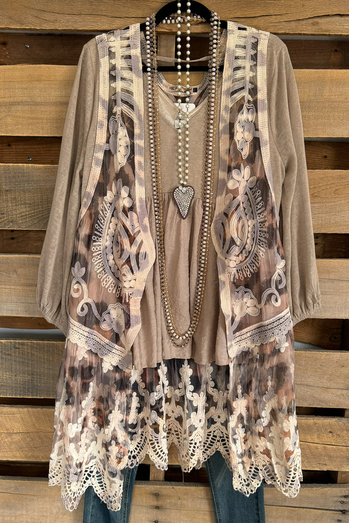 AHB EXCLUSIVE: See My Soul Vest- Natural/Leopard