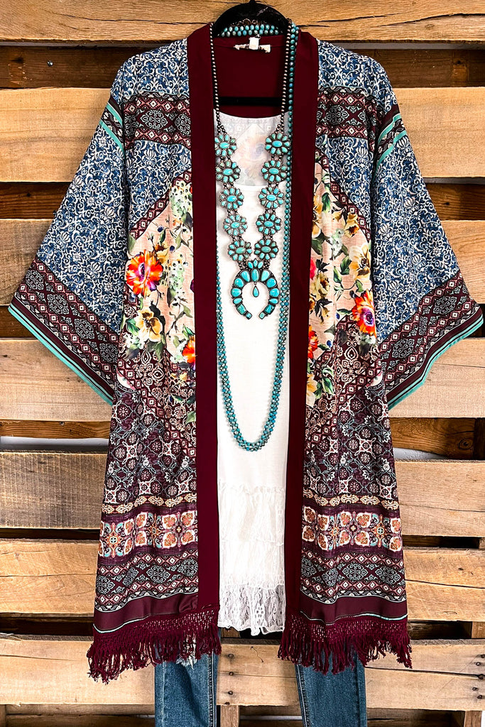 Breaking The RulesOVERSIZED Kimono - Maroon