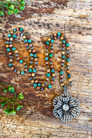 Stunning Copper Flower Necklace - Turquoise