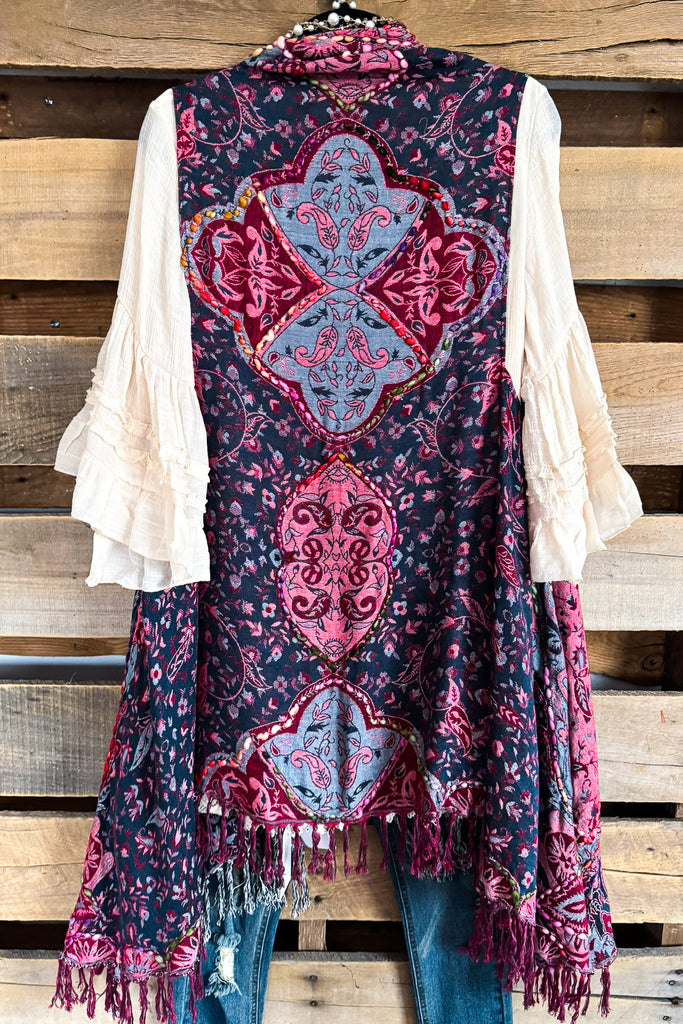 Unexpected Feelings Thick Stich Vest Kimono - Raspberry