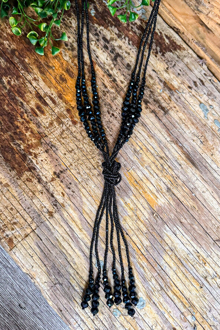Knotted With Beauty Necklace - Black