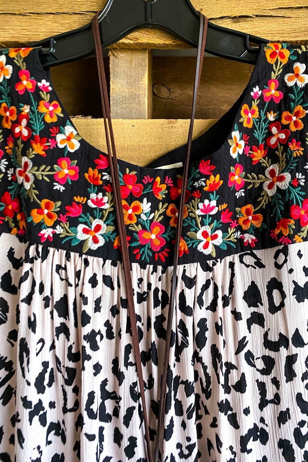 AHB EXCLUSIVE: Late Night Spring Top - Leopard Mocha Black