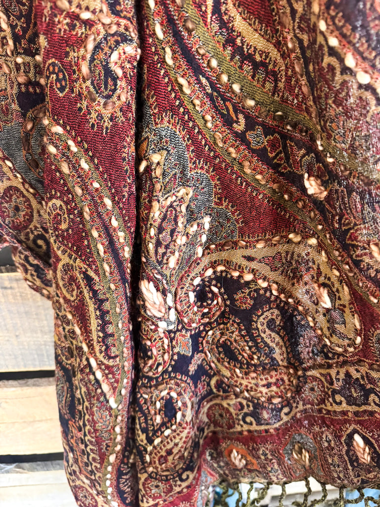 NATURAL FABRIC: Love Woven Deeply Wool Ruana - 19Wine - 100% Wool